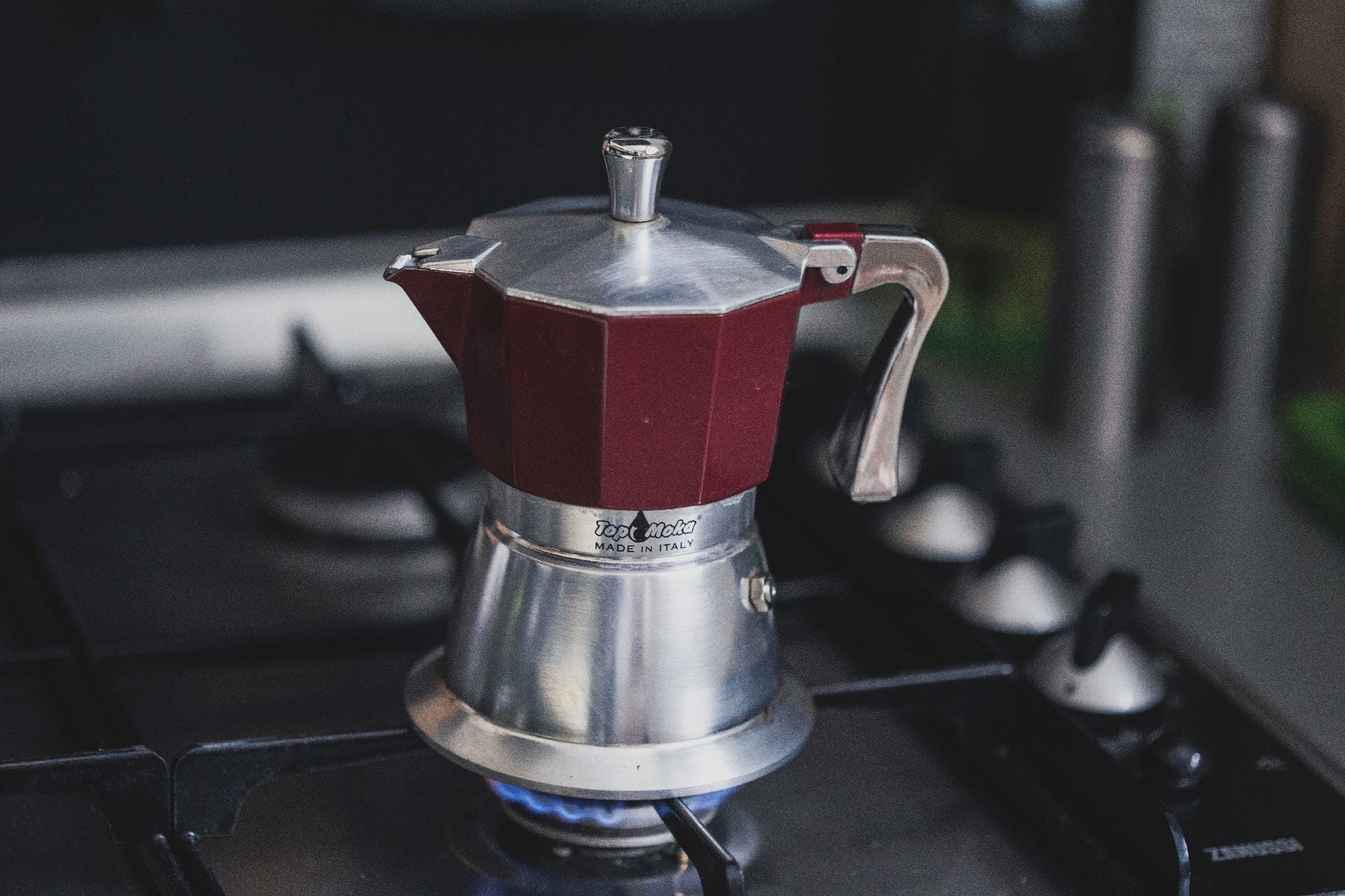 Moka Pot vs Espresso Machine