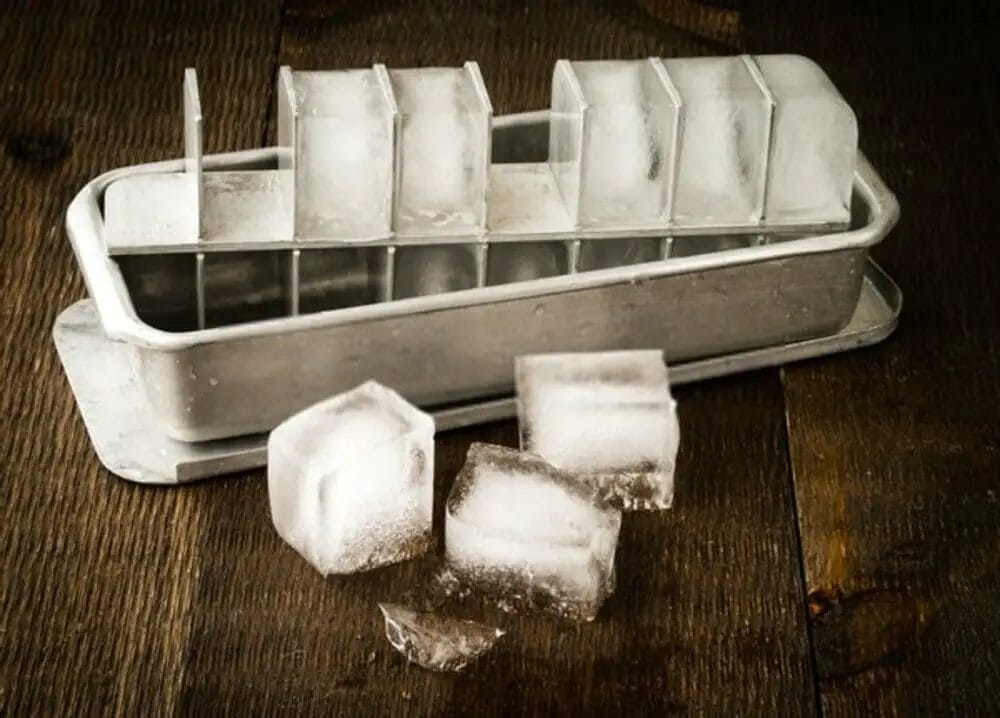What do you put in ice cube trays?