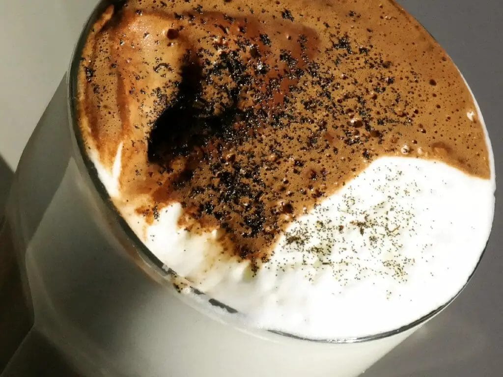  Vanilla extract in coffee