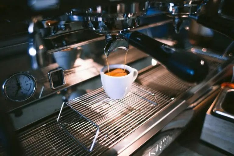 Can You Use Regular Coffee in an Espresso Machine