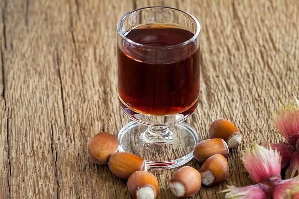 Is amaretto the same as hazelnut liqueur?