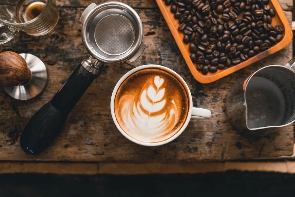 How do you make latte art milk at home?