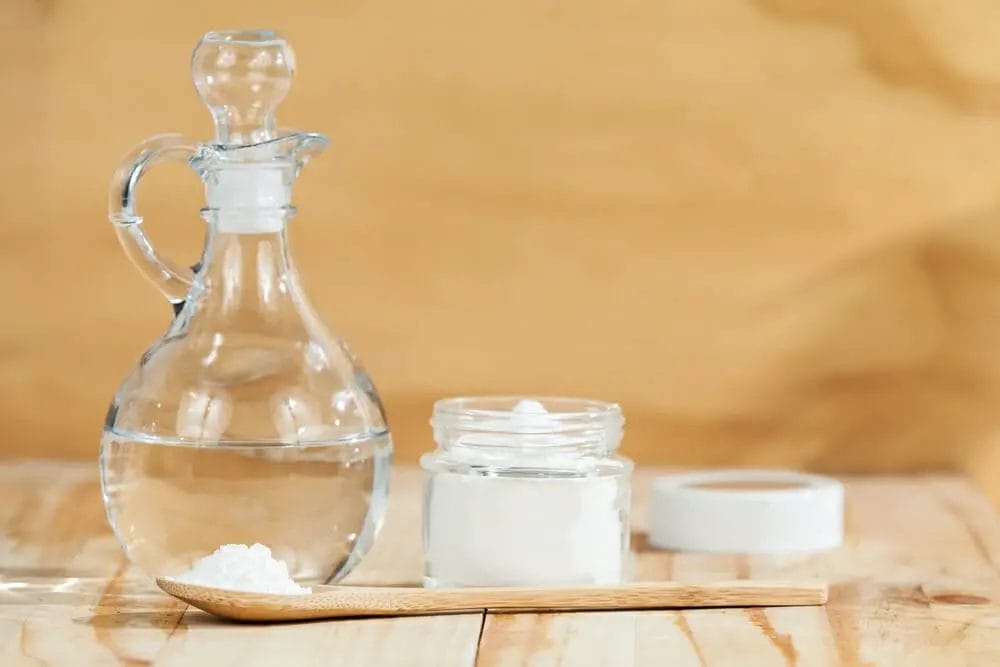 What does vinegar and baking soda clean?