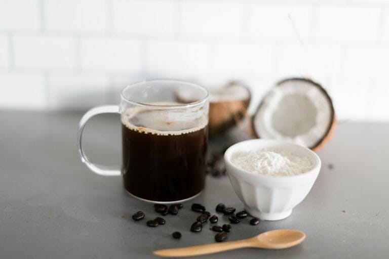 What’s The Healthiest Coffee Creamer- How To Find a Good Alternative