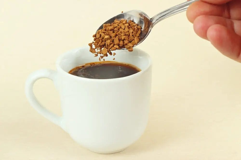 Is instant coffee as strong as brewed coffee?