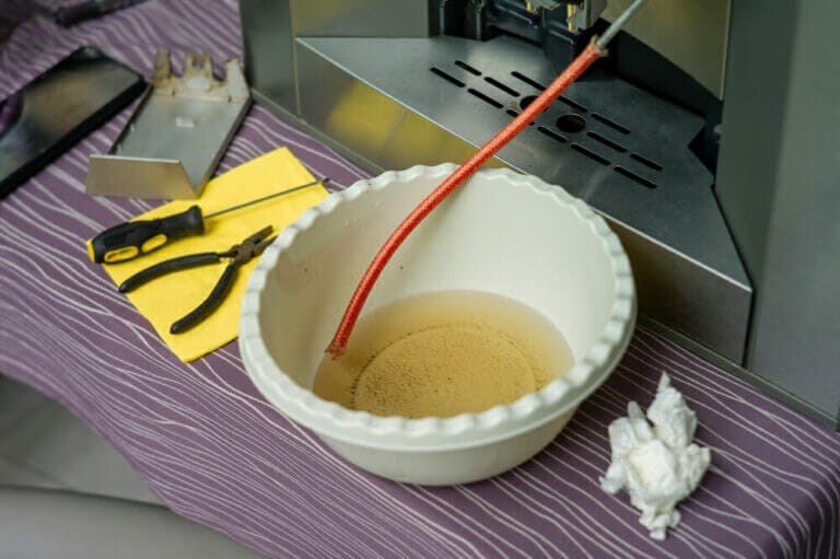 Homemade Coffee descaler Solution Keurig diy (how to clean it with citric acid)